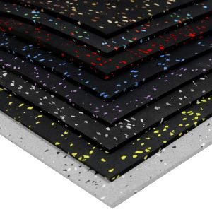 Rollos de piso de gimnasio en varios colores